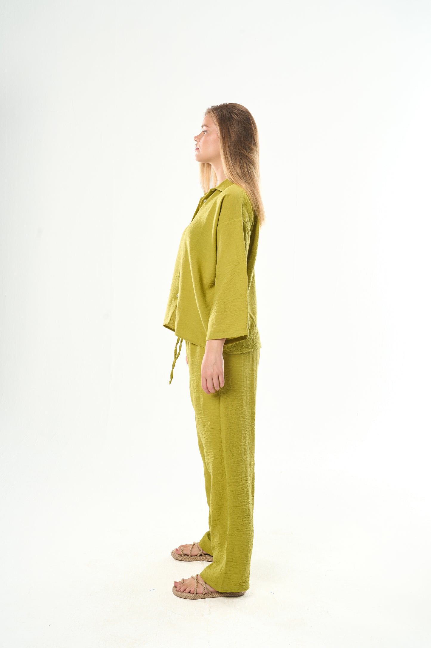 Women Kiwi Linen Shirt