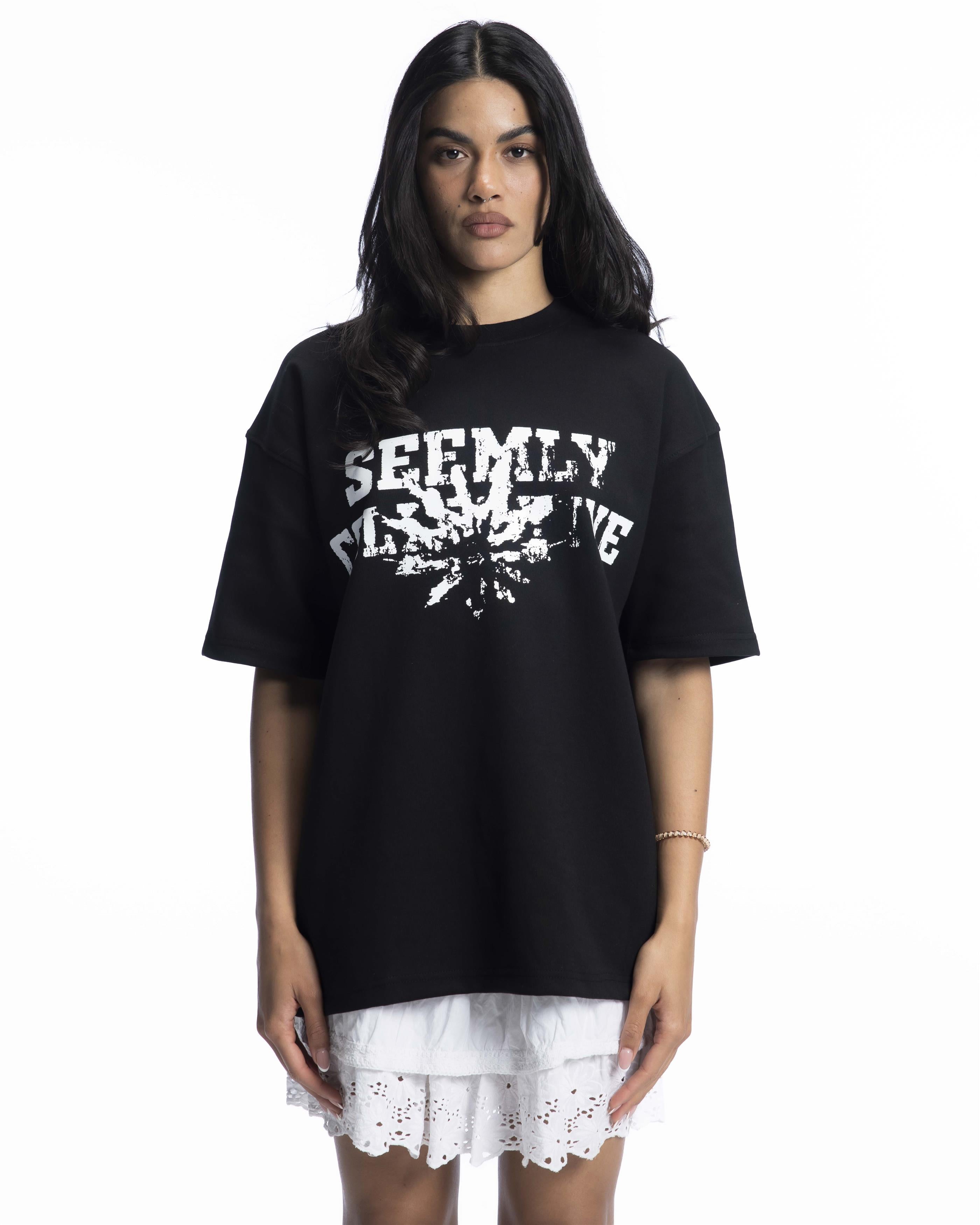 Collective bloom tee