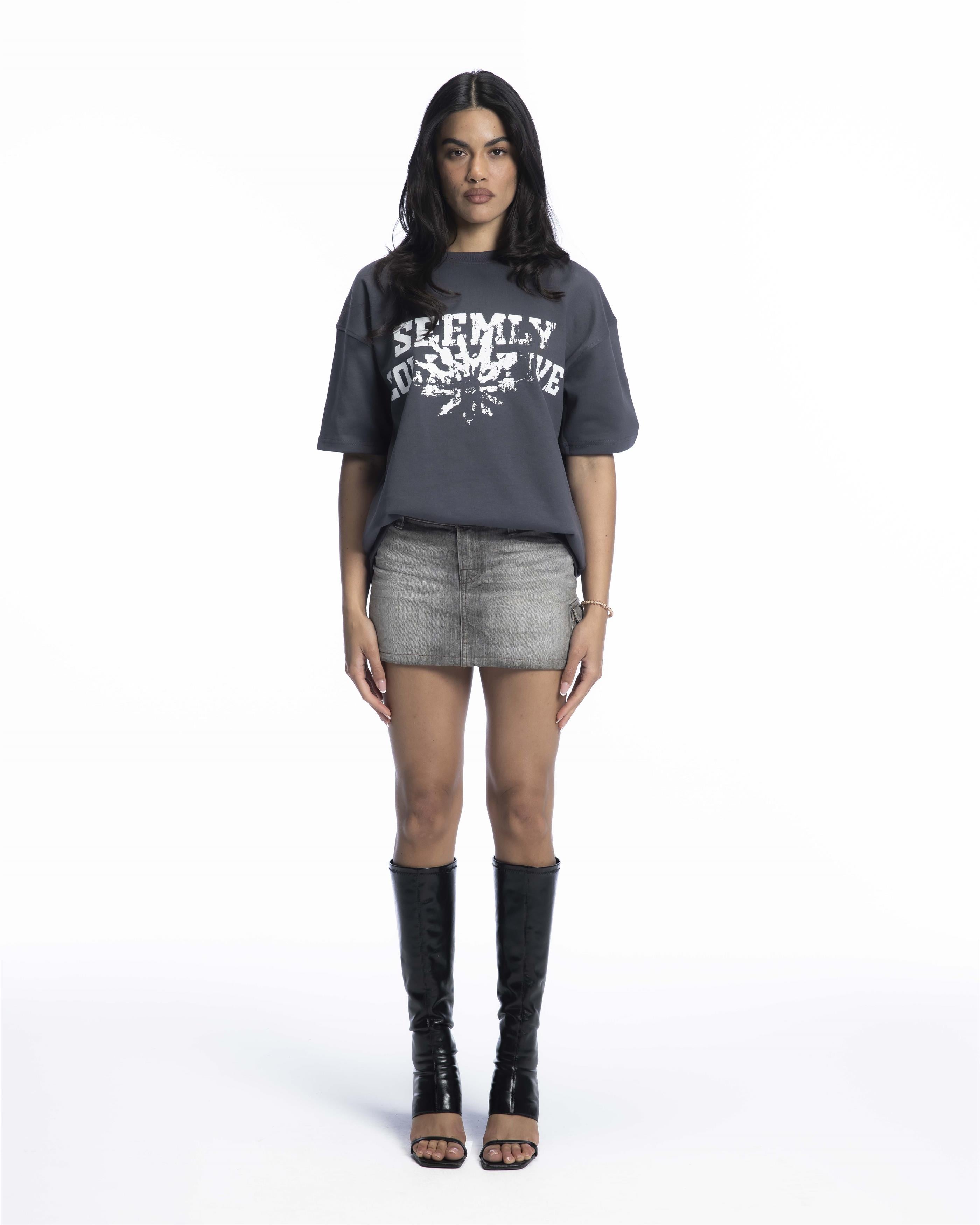 Collective bloom tee