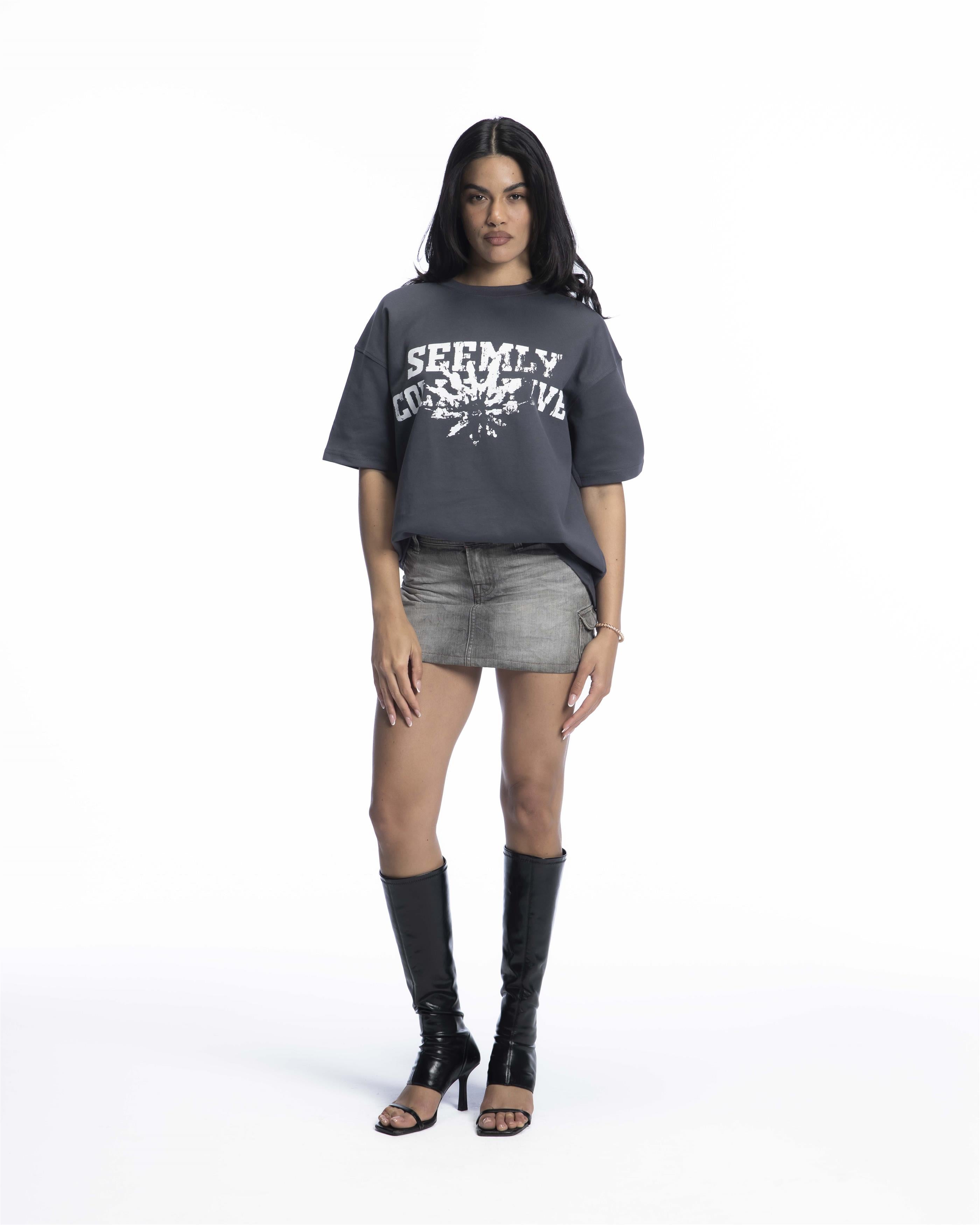 Collective bloom tee