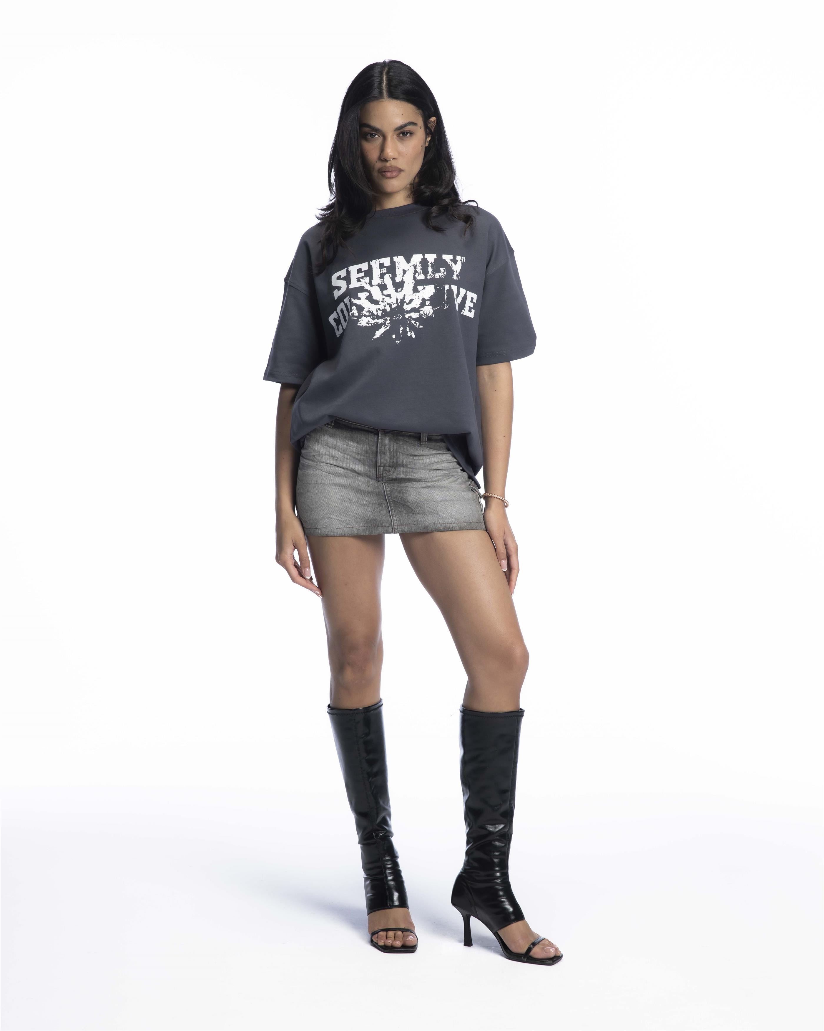 Collective bloom tee